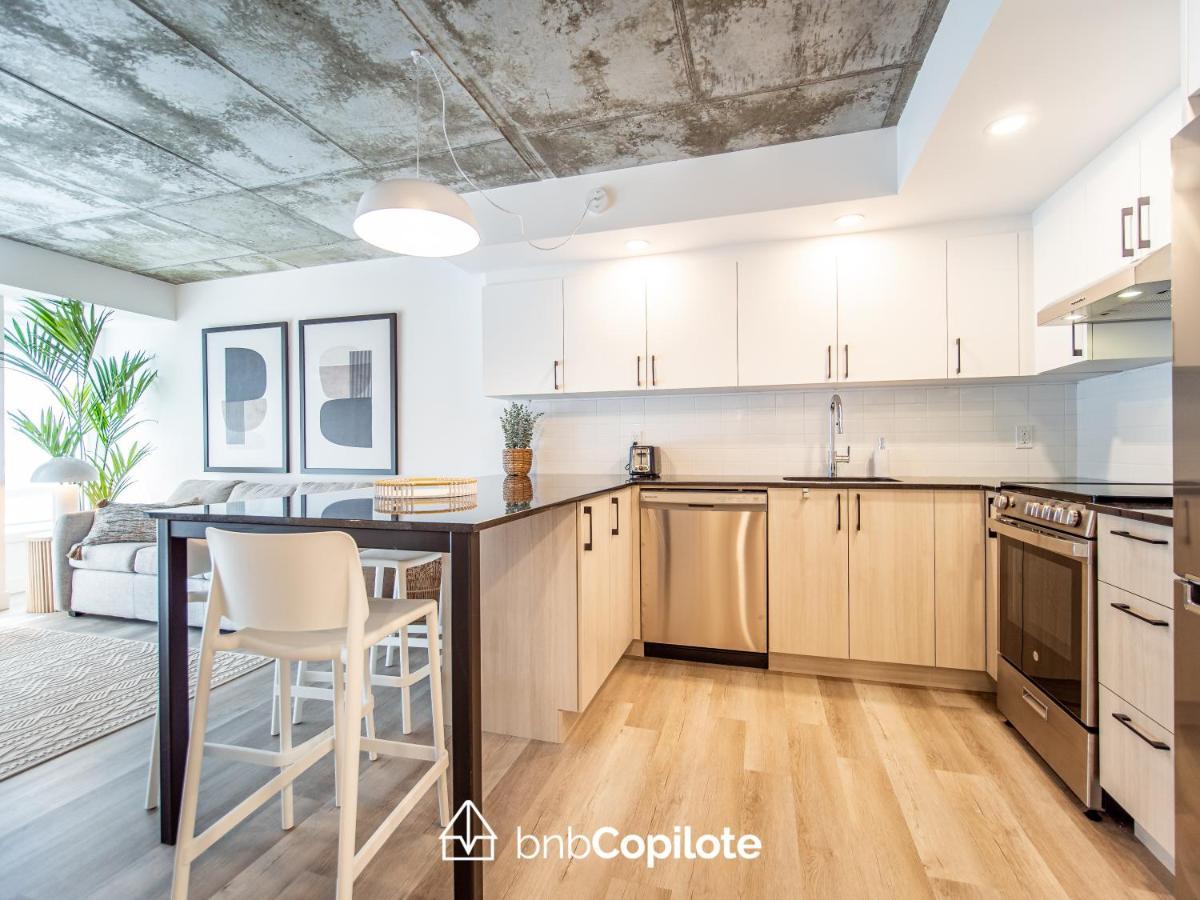 Le Caiman Apartment Quebec City Room photo